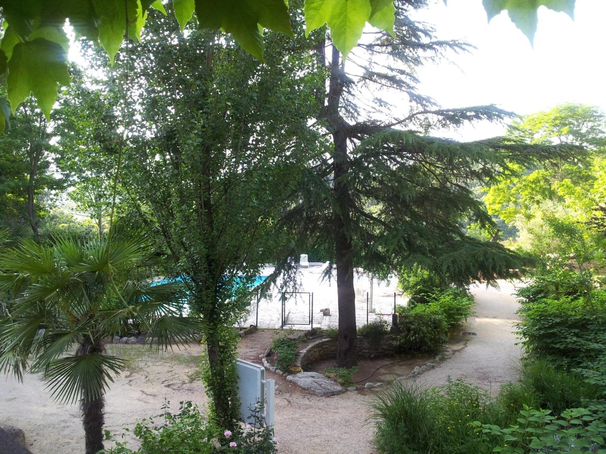 Apart'Hotel Les 4 Sources Corbes ภายนอก รูปภาพ
